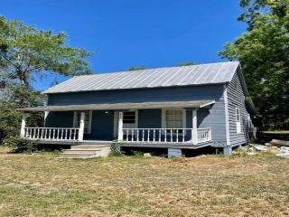 Foreclosed Home - 4116 W HENCART RD, 30427
