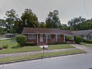 Foreclosed Home - 407 E HOWARD ST, 30427