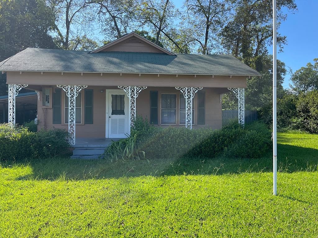 Foreclosed Home - 208 N CASWELL ST, 30427