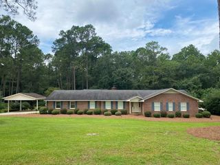 Foreclosed Home - 1670 US HIGHWAY 1 S, 30436