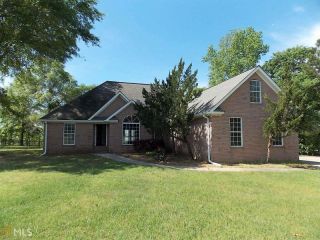 Foreclosed Home - 635 Airport Rd, 30457