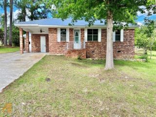 Foreclosed Home - 110 CANARY CIR, 30457