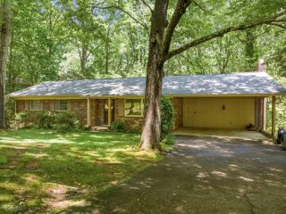 Foreclosed Home - 1138 LAKESHORE DR, 30501