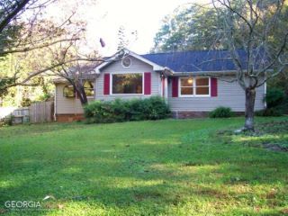Foreclosed Home - 700 OLD LAKEVIEW RD, 30501