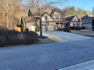 Foreclosed Home - 5511 CHECKERED SPOT DR, 30506