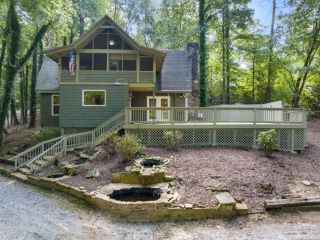 Foreclosed Home - 8525 LAKE HOLLOW DR, 30506