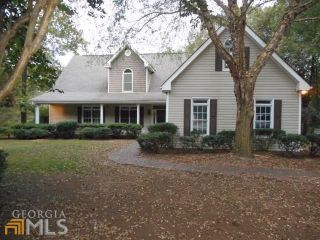 Foreclosed Home - 208 Walnut Dr, 30510