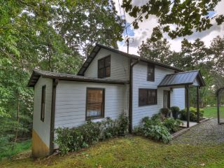 Foreclosed Home - 181 LAKEVIEW RD, 30513