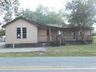 Foreclosed Home - 325 CHURCH ST, 30518