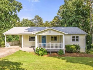 Foreclosed Home - 5962 LAKE LANIER HEIGHTS RD, 30518