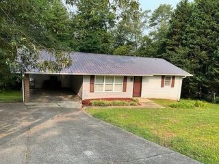 Foreclosed Home - 241 SHERWOOD DR, 30523