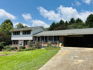 Foreclosed Home - 287 HILLANDALE ST, 30531
