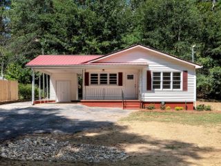 Foreclosed Home - 1213 CAMP CREEK RD, 30531