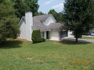 Foreclosed Home - 11 RICHMOND DR, 30534
