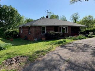 Foreclosed Home - 6210 JEWELL BENNETT RD, 30534