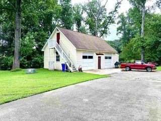 Foreclosed Home - 601 RED RIDER RD, 30534