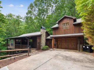 Foreclosed Home - 843 MOUNTAIN OAK RD, 30536