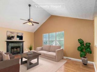 Foreclosed Home - 7011 VALLEY FORGE DR, 30542