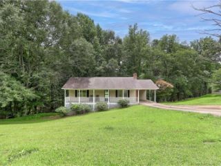 Foreclosed Home - 5877 OVERBY RD, 30542