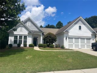 Foreclosed Home - 6136 TREE LINE WAY, 30548