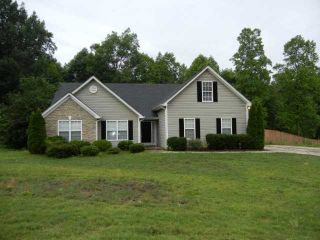 Foreclosed Home - 107 ASHWICK DR, 30549