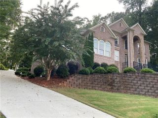 Foreclosed Home - 7242 CREEKSIDE WAY, 30549