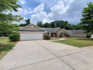Foreclosed Home - 367 RIVER MIST CIR, 30549