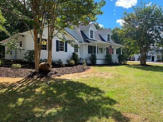 Foreclosed Home - 1289 OLD SWIMMING POOL RD, 30549