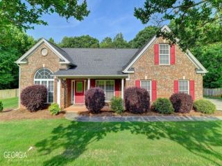 Foreclosed Home - 475 MEADOWCREEK DR, 30549