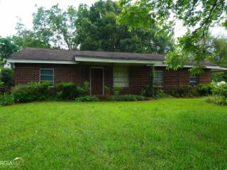 Foreclosed Home - 1801 HIGHWAY 124 W, 30549