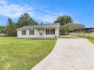 Foreclosed Home - 249 TEXTILE AVE, 30553