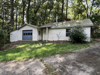 Foreclosed Home - 460 BRITTANY CV, 30553