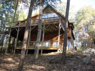 Foreclosed Home - 180 LAKESIDE TRL, 30557