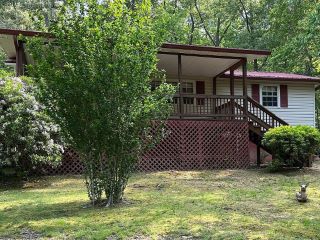 Foreclosed Home - 768 LAKE COVE DR, 30560