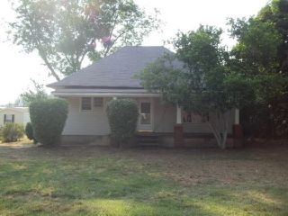 Foreclosed Home - 206 BROAD ST, 30565