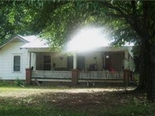 Foreclosed Home - 979 S POND ST, 30577