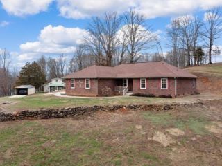 Foreclosed Home - 794 STATE HIGHWAY 66, 30582