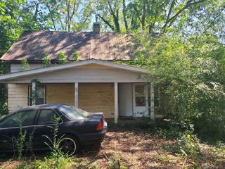 Foreclosed Home - 162 MACON AVE, 30601