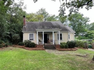 Foreclosed Home - 320 S CHURCH ST, 30605