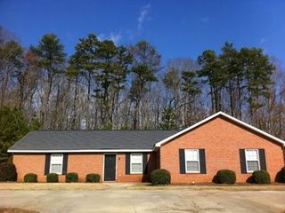 Foreclosed Home - 110 CAMERON CT, 30606