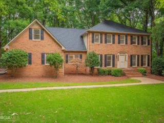 Foreclosed Home - 190 OAKBEND CT, 30606