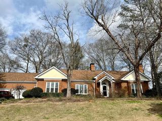 Foreclosed Home - 103 PRINCETON MILL CT, 30606