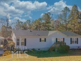 Foreclosed Home - 156 KINGS RIDGE DR, 30607