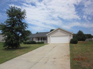 Foreclosed Home - 177 RIVERMIST CT, 30620
