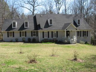Foreclosed Home - 185 HANOVER DR, 30622