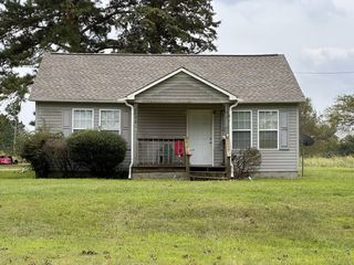 Foreclosed Home - 2996 HIGHWAY 172 E, 30624
