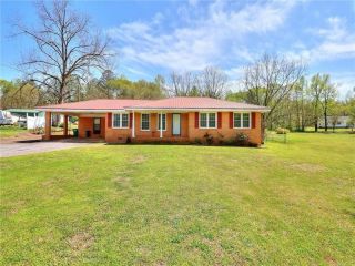 Foreclosed Home - 4039 HIGHWAY 29 S, 30628