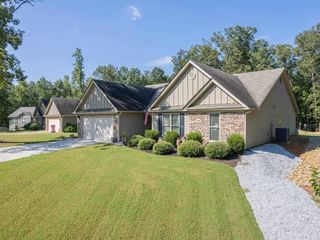 Foreclosed Home - 140 ROLLING OAKS LN, 30628