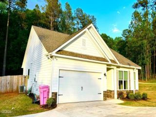 Foreclosed Home - 404 WOODPECKER PT, 30633