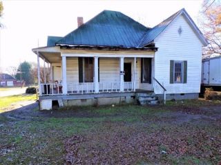 Foreclosed Home - 234 WILLOW ST, 30635